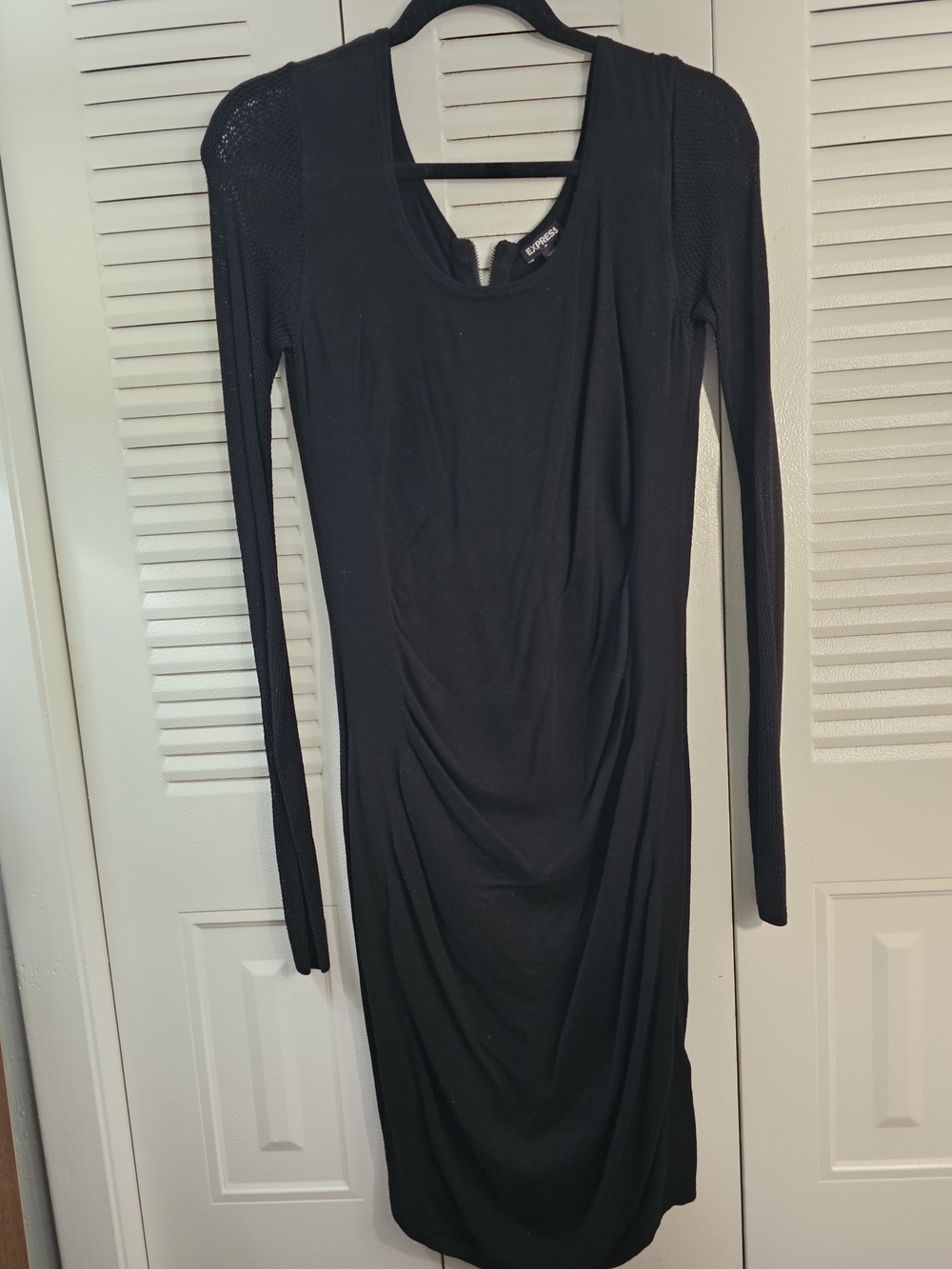 Express Black Long-Sleeve Ruched Midi Dress